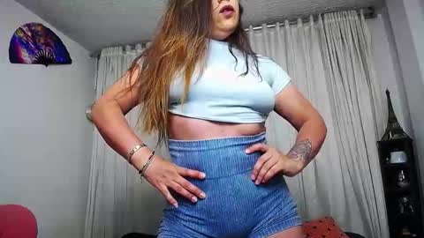 Giorgia online show from 10/26/25, 04:07