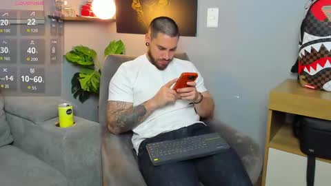 Snapshot of giorgio_leone2 chatting on 03/16/26, 03:56 Giorgio leone online show from 03/16/26, 03:56
