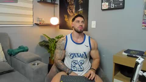 Snapshot of giorgio_leone2 chatting on 05/10/26, 03:01 Giorgio leone online show from 05/10/26, 03:01
