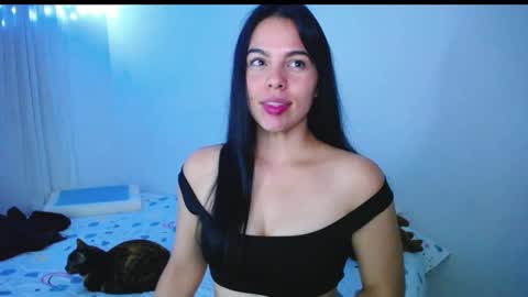 Snapshot of giorivera199 chatting on 02/24/25, 03:02 GIO RIVERA online show from 02/24/25, 03:02