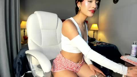 Giovanna  online show from 05/07/26, 02:50