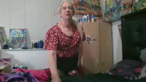 giovanni131971 online show from 12/20/25, 10:00