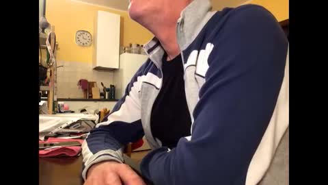 giovanni_1964 online show from 04/20/26, 12:57