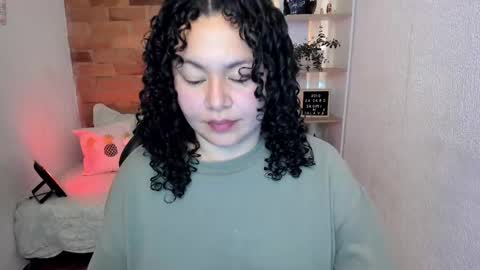 Snapshot of girl_inline chatting on 02/13/25, 08:55 girl_inline online show from 02/13/25, 08:55
