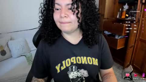 Snapshot of girl_inline chatting on 03/01/25, 09:15 girl_inline online show from 03/01/25, 09:15