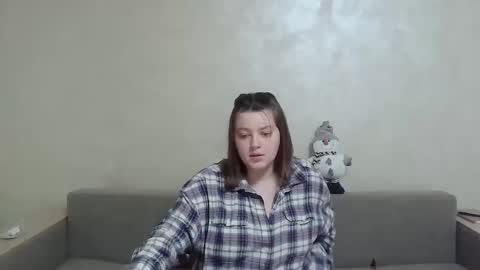 girl_leya online show from 12/18/24, 02:21