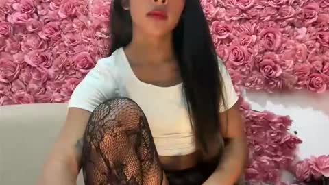 queen ronna online show from 10/03/25, 09:34