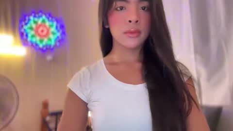 queen ronna online show from 11/27/25, 01:18