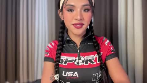 queen ronna online show from 05/03/26, 10:16