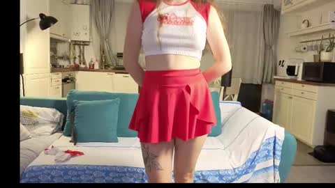 Girlfriend online show from 12/01/25, 03:17