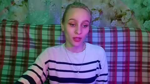 Seniya online show from 03/04/25, 12:50