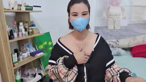 Snapshot of girlhanoi chatting on 09/24/25, 08:56 girlhanoi online show from 09/24/25, 08:56