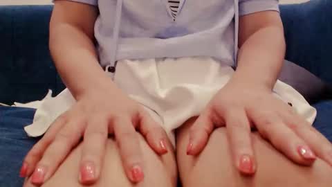 Snapshot of girlhanoi chatting on 04/02/26, 01:53 girlhanoi online show from 04/02/26, 01:53
