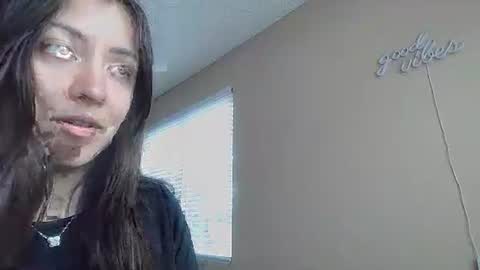 Snapshot of girlnextdoor702 chatting on 11/21/25, 05:00 Jasmine online show from 11/21/25, 05:00