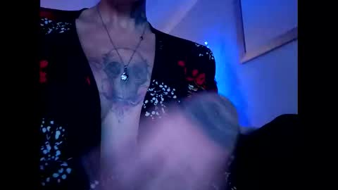 Snapshot of girls227445638252 chatting on 01/11/25, 07:28 girls227445638252 online show from 01/11/25, 07:28