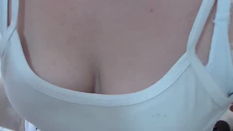 Victoria online show from 11/04/25, 04:17