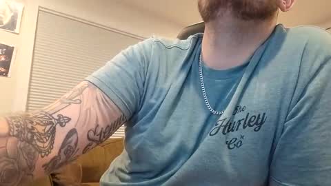 Snapshot of girthylax51 chatting on 01/02/25, 10:33 BIG K online show from 01/02/25, 10:33