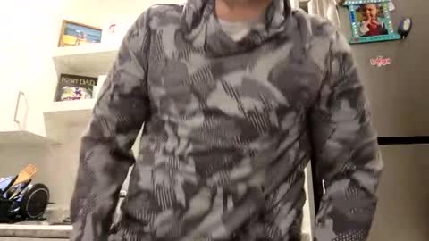 Snapshot of girthylax51 chatting on 01/05/25, 11:12 BIG K online show from 01/05/25, 11:12