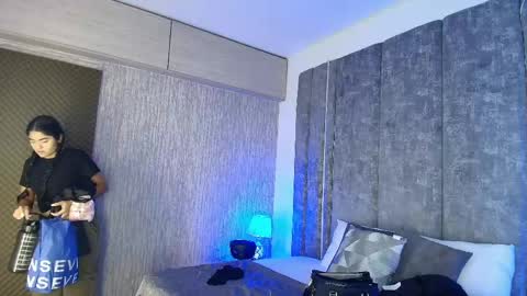     online show from 05/22/26, 10:43