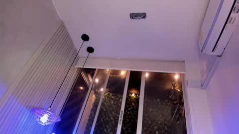 Snapshot of gisellefox_1 chatting on 11/07/25, 03:50 Evelyn online show from 11/07/25, 03:50