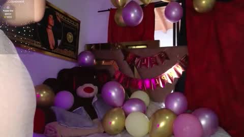 Snapshot of giselreyes1 chatting on 03/07/26, 08:50 . Gisel Reyes . online show from 03/07/26, 08:50