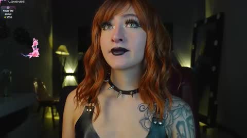 Snapshot of giselx_xx chatting on 01/15/26, 01:05 GISEL online show from 01/15/26, 01:05