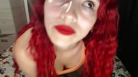 Snapshot of gissel13 chatting on 09/11/25, 02:55 gisel online show from 09/11/25, 02:55