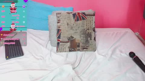 Gissell Saenz online show from 12/14/24, 02:56