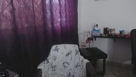 Gissell Saenz online show from 02/04/25, 08:38