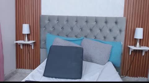 Gissell Saenz online show from 09/10/25, 07:14