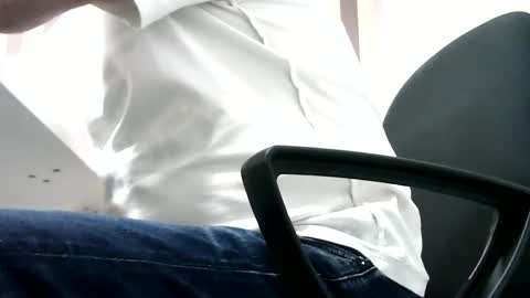 Snapshot of gitano691 chatting on 05/08/26, 10:20 gitano691 online show from 05/08/26, 10:20