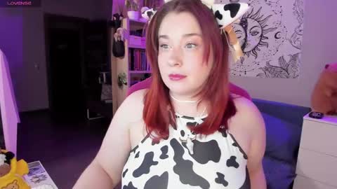 Snapshot of gitera_ chatting on 02/20/25, 07:41 AlexaMillis online show from 02/20/25, 07:41