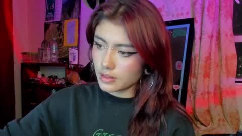 Snapshot of giulietta_mon chatting on 12/10/24, 03:52 Giulietta online show from 12/10/24, 03:52