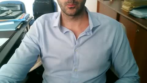 giuseppevai1 online show from 05/06/26, 09:58