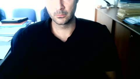 giuseppevai1 online show from 06/09/26, 07:53