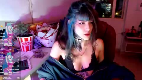 Snapshot of givenom chatting on 06/20/26, 04:37 dirtyvenom online show from 06/20/26, 04:37