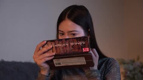 Snapshot of gizefto chatting on 10/06/25, 02:14 Agness online show from 10/06/25, 02:14