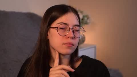 Agness online show from 02/05/26, 02:00