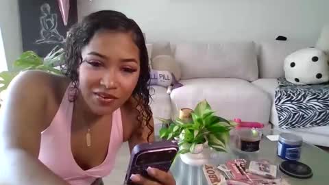 Snapshot of gizellegen chatting on 04/12/26, 03:06 gizellegen online show from 04/12/26, 03:06