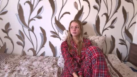 Snapshot of gladisstipes chatting on 03/14/26, 10:10 Hello My name is Ashley online show from 03/14/26, 10:10