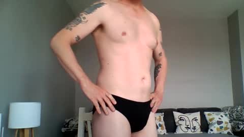 Snapshot of gladius_grande chatting on 06/10/26, 11:53 Gladius Grande online show from 06/10/26, 11:53