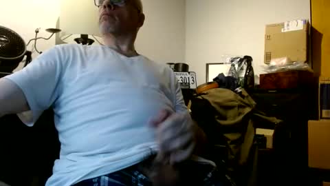 glaikind925958 online show from 06/11/26, 04:43