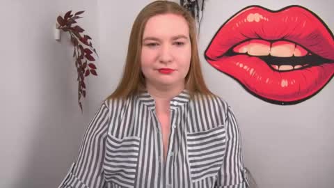 Nikki online show from 05/13/26, 03:20