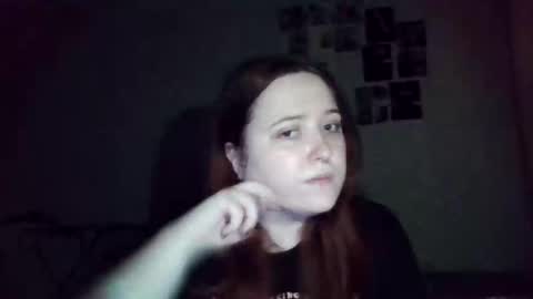 Snapshot of glamour_rebel chatting on 12/15/25, 11:36 glamour_rebel online show from 12/15/25, 11:36