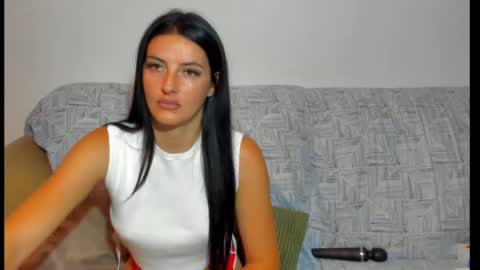 Snapshot of glamourouskassy chatting on 09/17/25, 06:09 Casandra online show from 09/17/25, 06:09