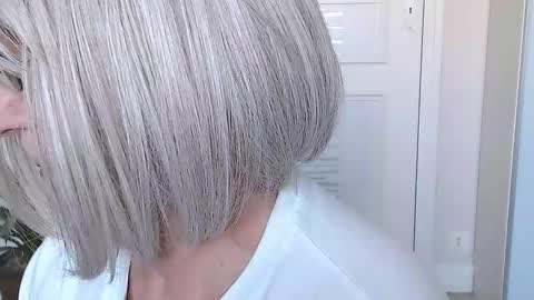 Pauline online show from 02/06/25, 02:04