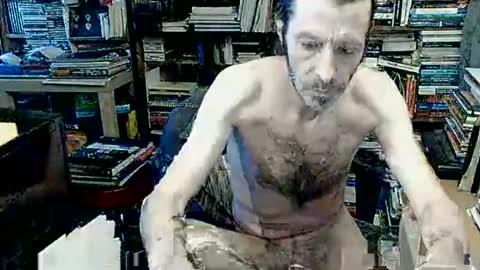 Snapshot of glauconx chatting on 01/18/25, 04:59 Glauconx online show from 01/18/25, 04:59