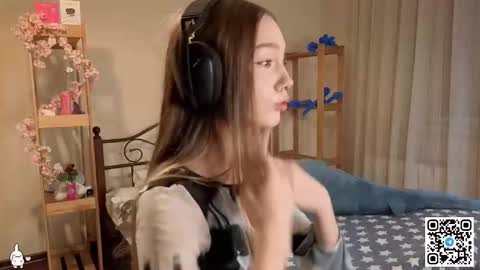 Snapshot of glennbloebaum chatting on 12/17/25, 12:22 Catalina online show from 12/17/25, 12:22