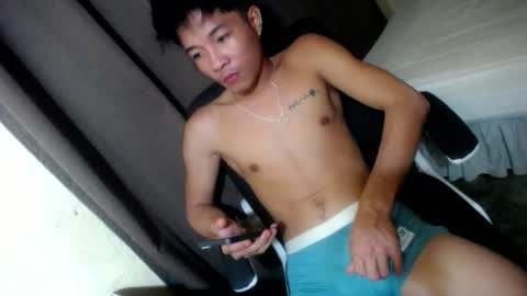 Snapshot of glenndou_daxs chatting on 10/10/25, 11:20 glenndou_daxs online show from 10/10/25, 11:20