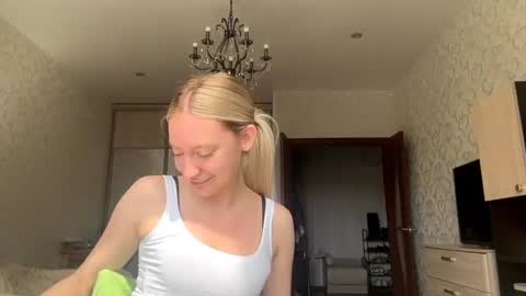 Sandy online show from 08/04/26, 07:55